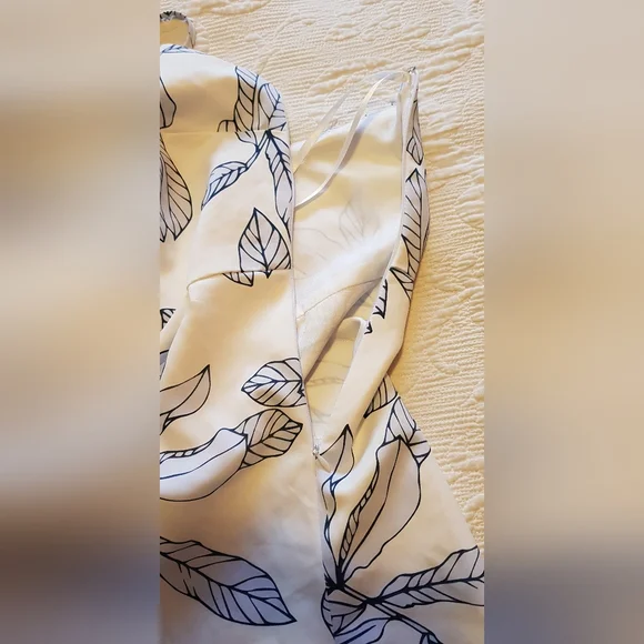 🩵Host Pick🩵 Neon Blonde peplum high low top S - Picture 4 of 11